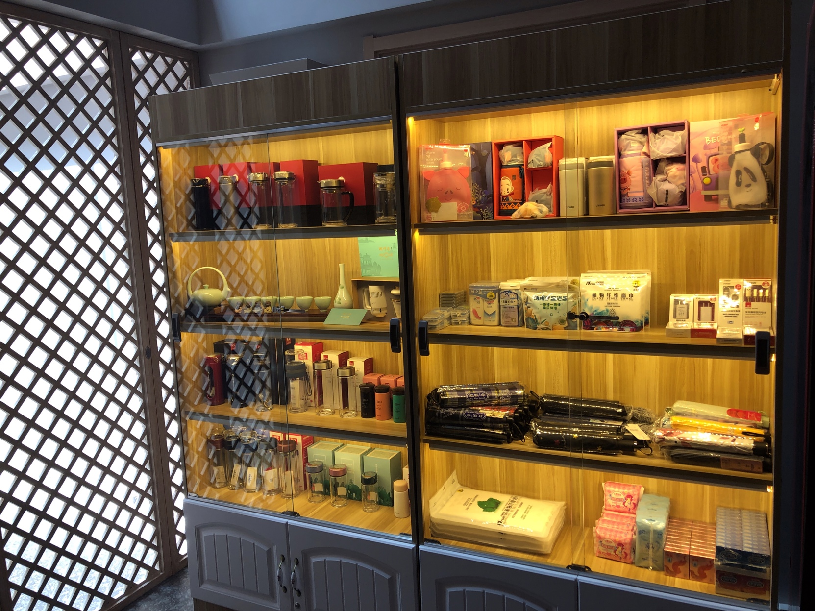 Grand Cozy Hotel (Nanjing University of the Arts Longjiang Subway Station Store) 3*