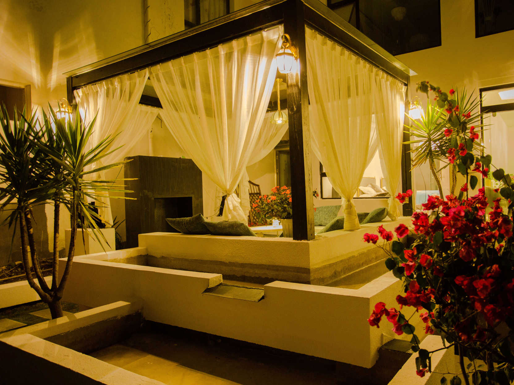 Yun Luo Hotel 3*