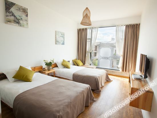 Yun Luo Hotel 3*