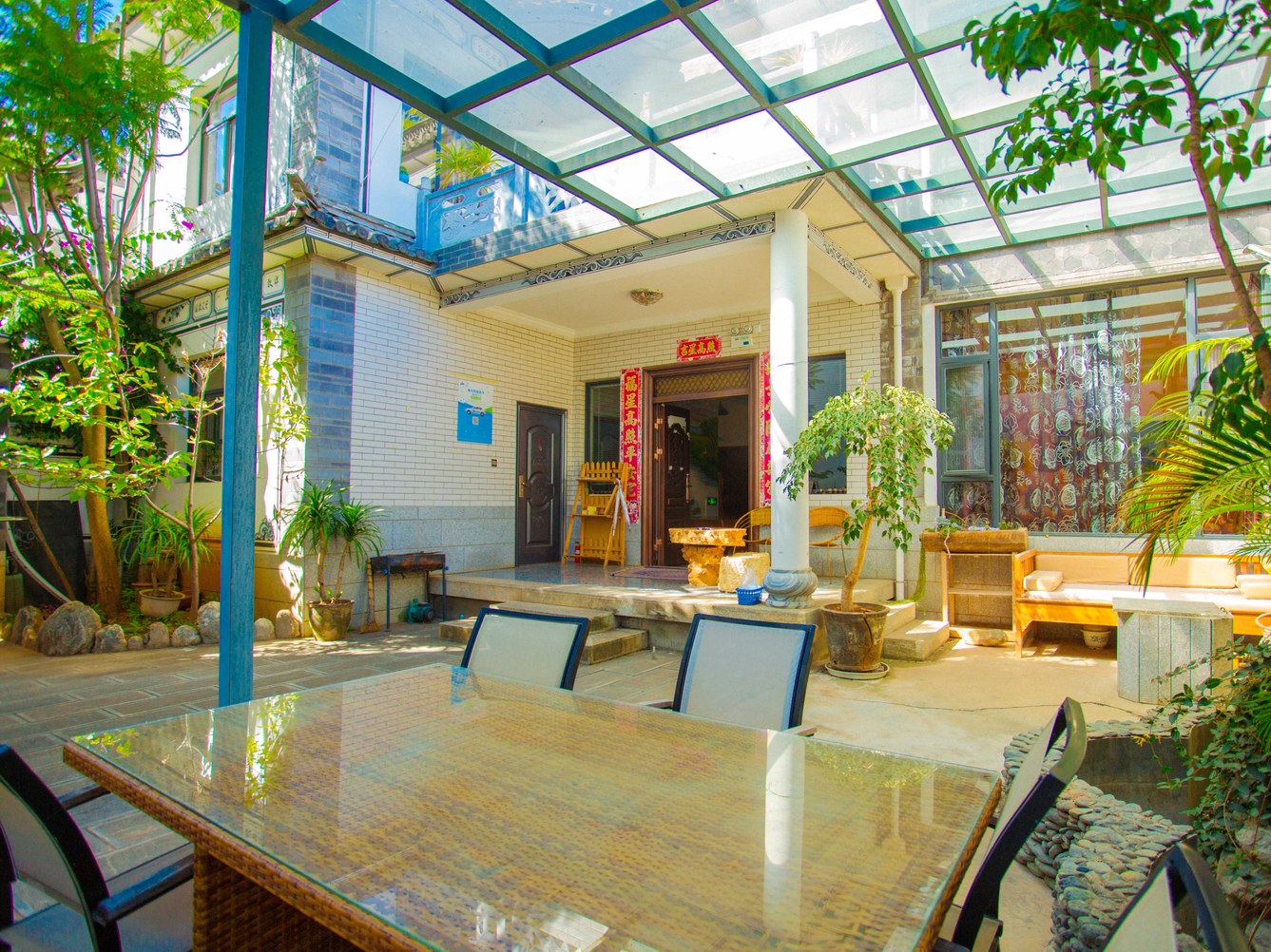 Yun Luo Hotel 3*