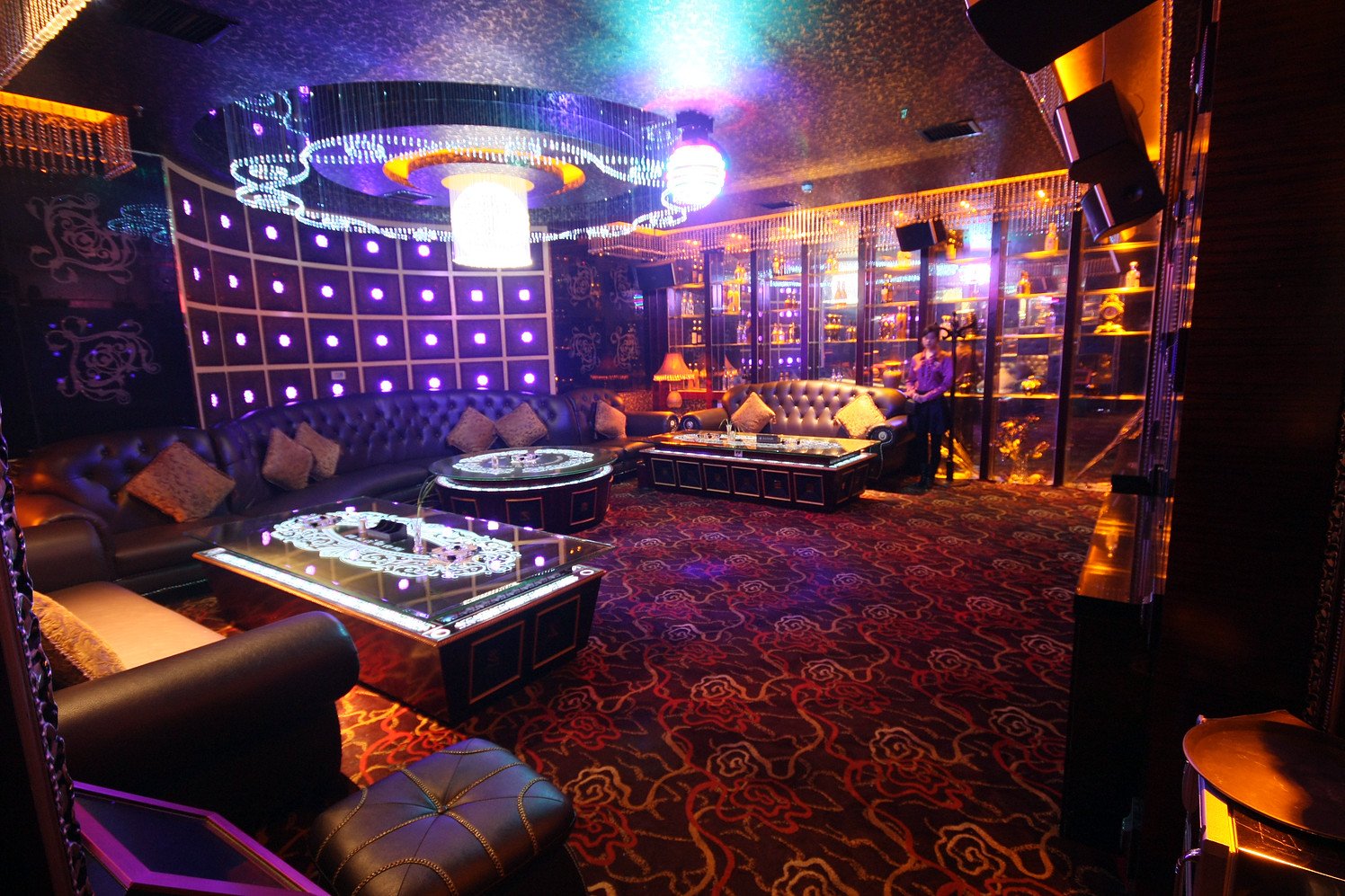 Vienna Hotel (Jishou Railway Station) 2*