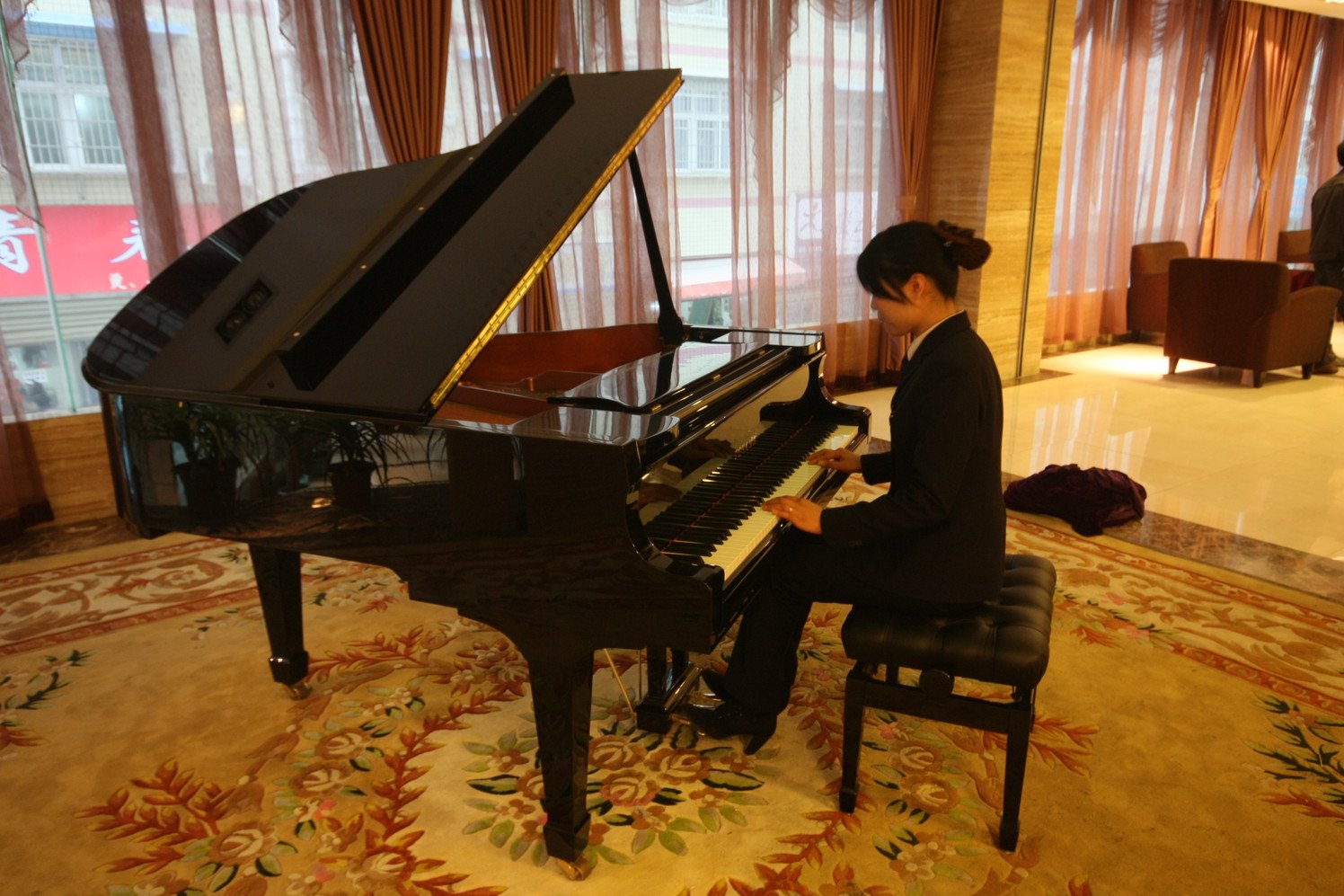 Vienna Hotel (Jishou Railway Station) 2*