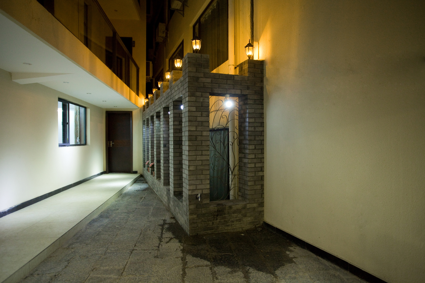 Dali shuanglangshuian Sunshine Hotel 3*