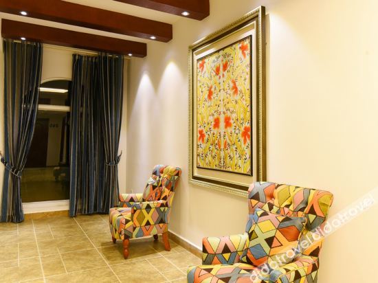 Erhai Lake View Resort Hotel Yuebo Jingyi 3*