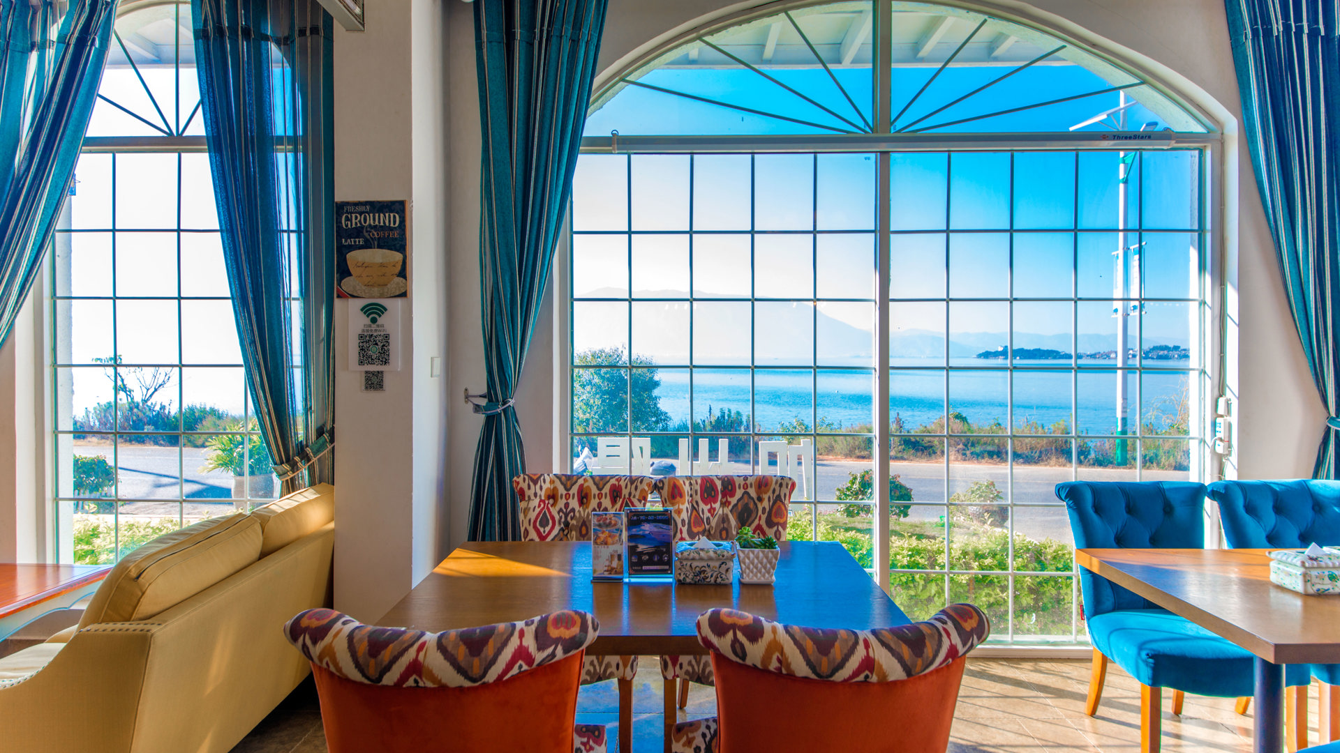 Erhai Lake View Resort Hotel Yuebo Jingyi 3*