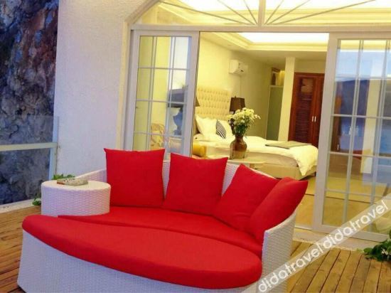 Erhai Lake View Resort Hotel Yuebo Jingyi 3*