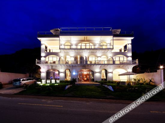 Erhai Lake View Resort Hotel Yuebo Jingyi 3*