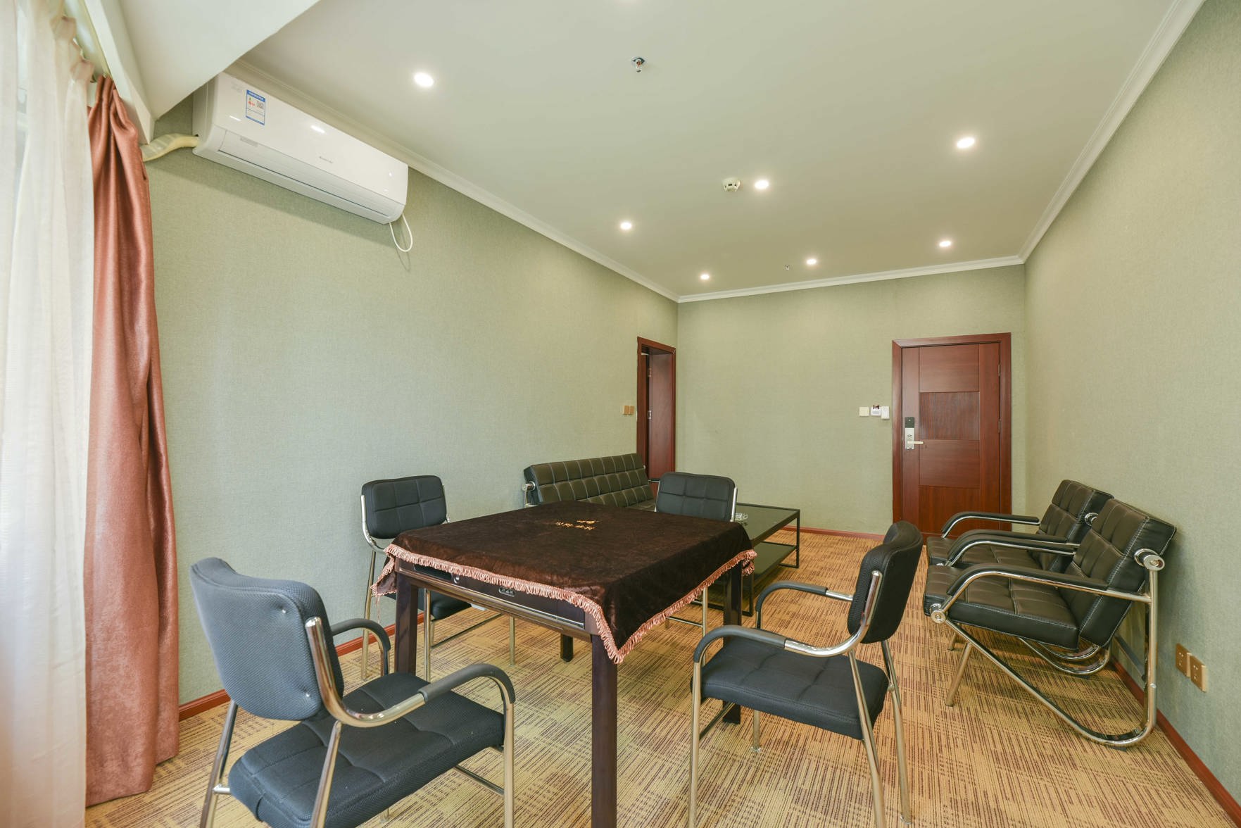 Guiyang Keyuan Hotel (Wudang Xintianzhai Branch) 2*