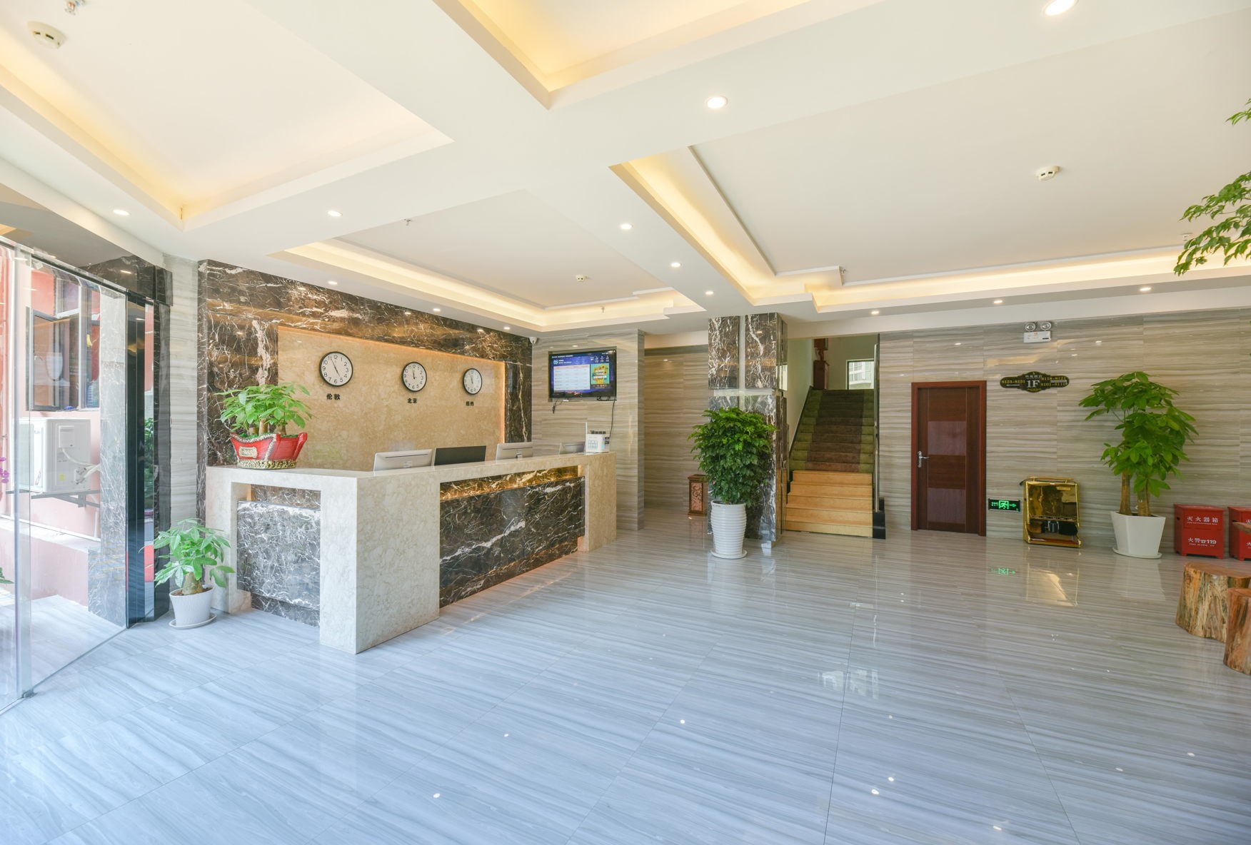 Guiyang Keyuan Hotel (Wudang Xintianzhai Branch) 2*