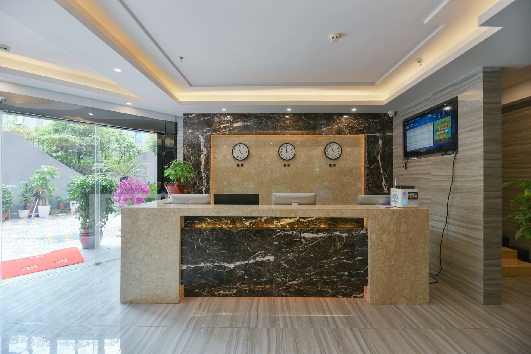 Guiyang Keyuan Hotel (Wudang Xintianzhai Branch) 2*