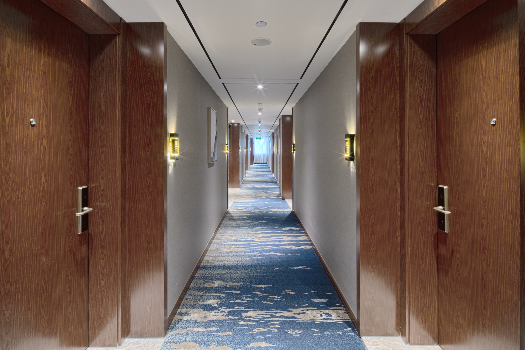Yitel Hotel 3*