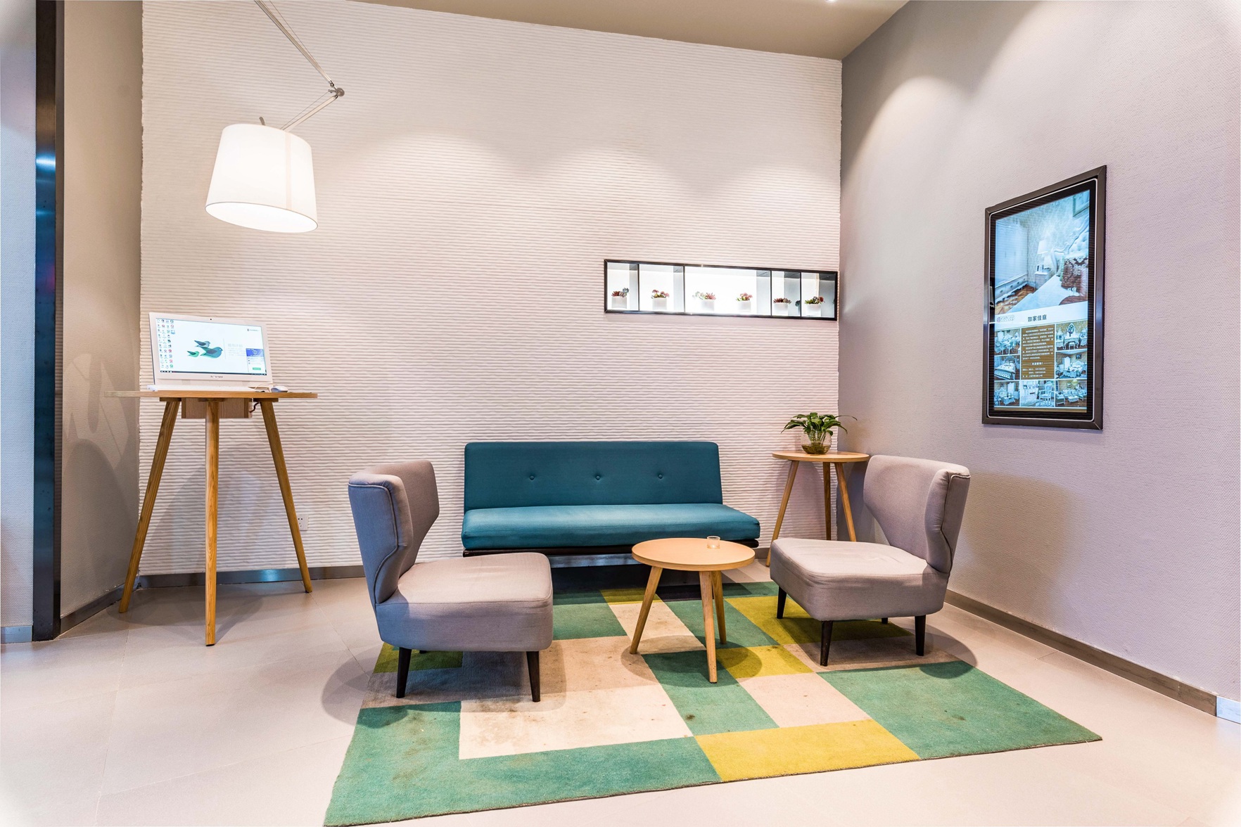 Homeinn Selected Hotel (Guiyang Huaxi Park Guizhou University) 3*