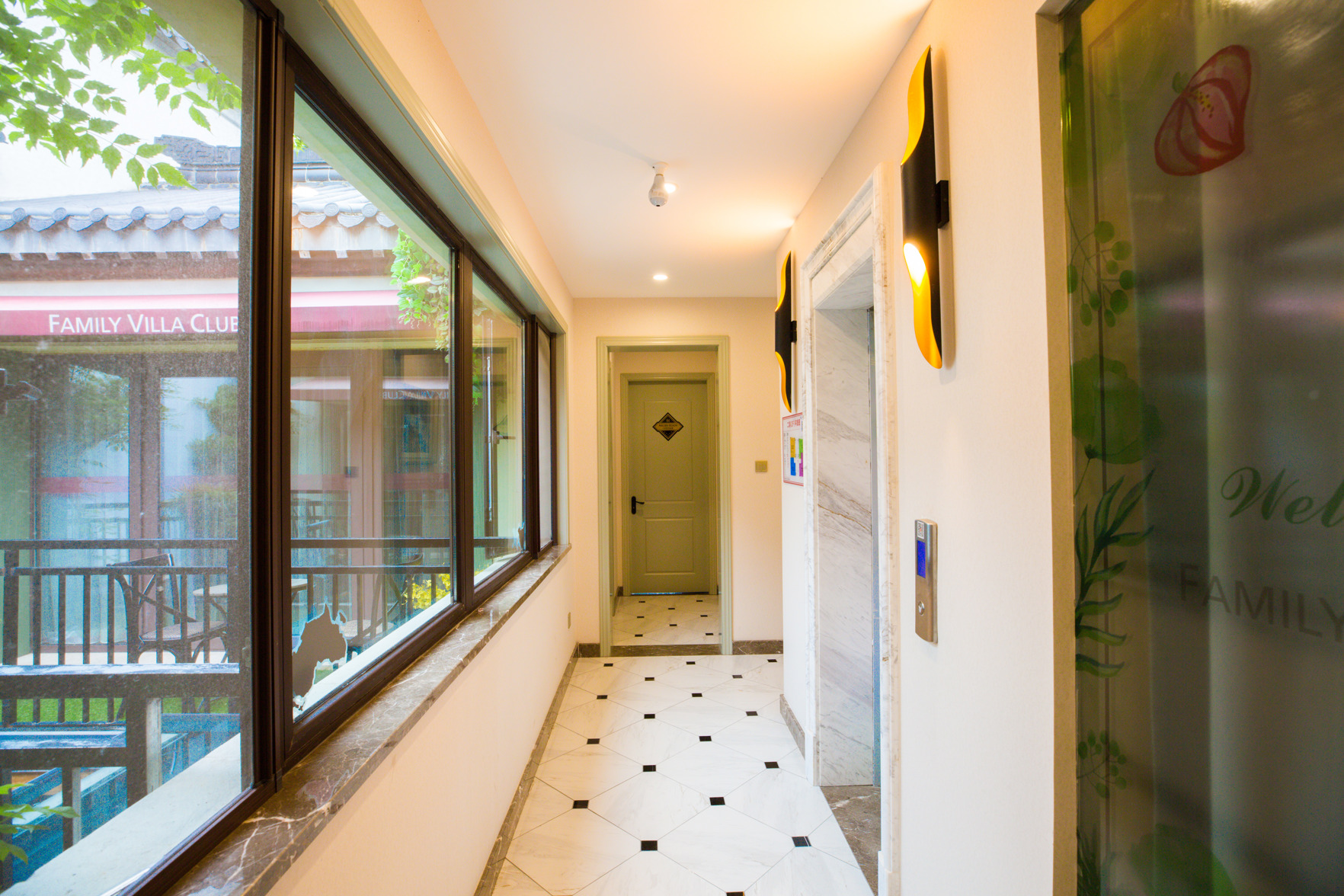 Floral Hotel · Nanjing Jiashuhui Boutique hotel (Qinhuai River Confucius Temple Laomen East Branch) 0*