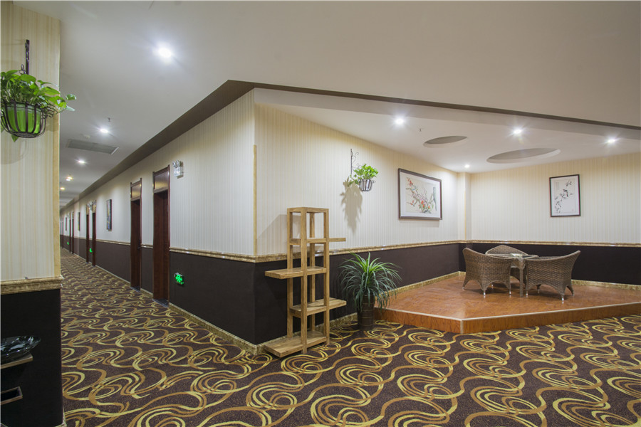 AiDePinYue Hotel (ZhangzhouXinzheng International Airport) 3*