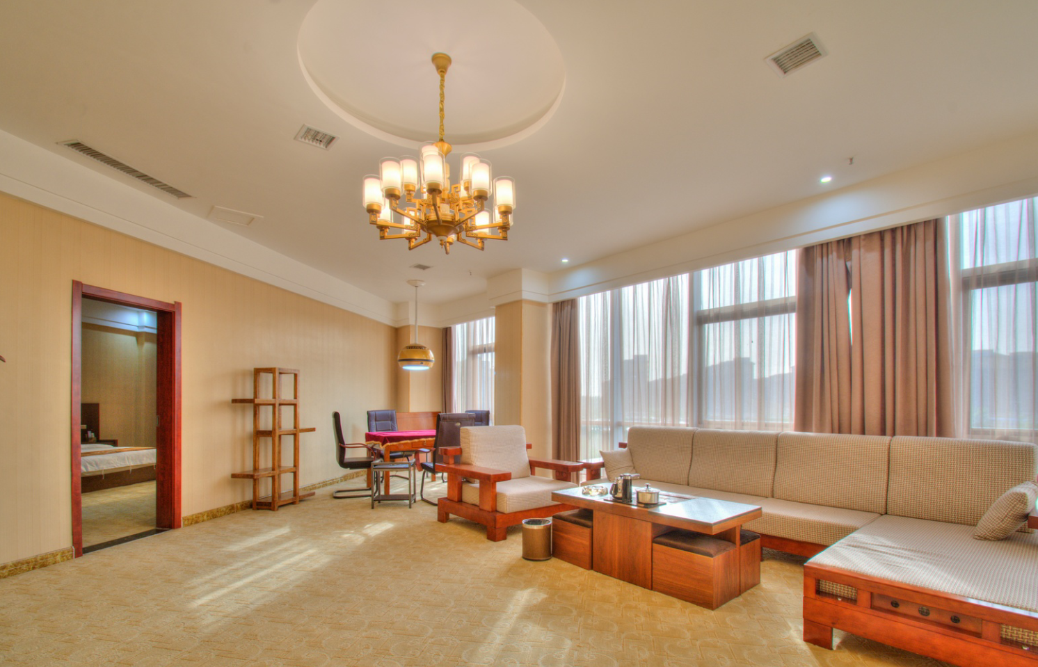 AiDePinYue Hotel (ZhangzhouXinzheng International Airport) 3*