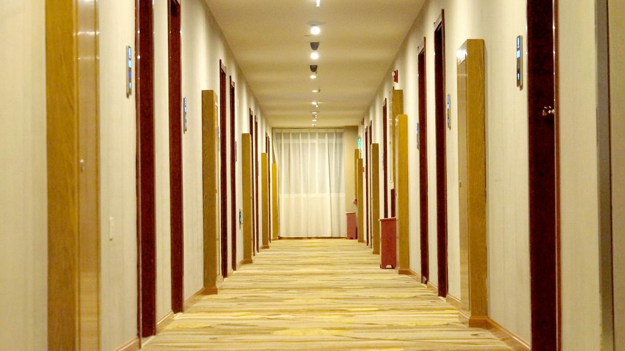 Manlin Hotel 3*