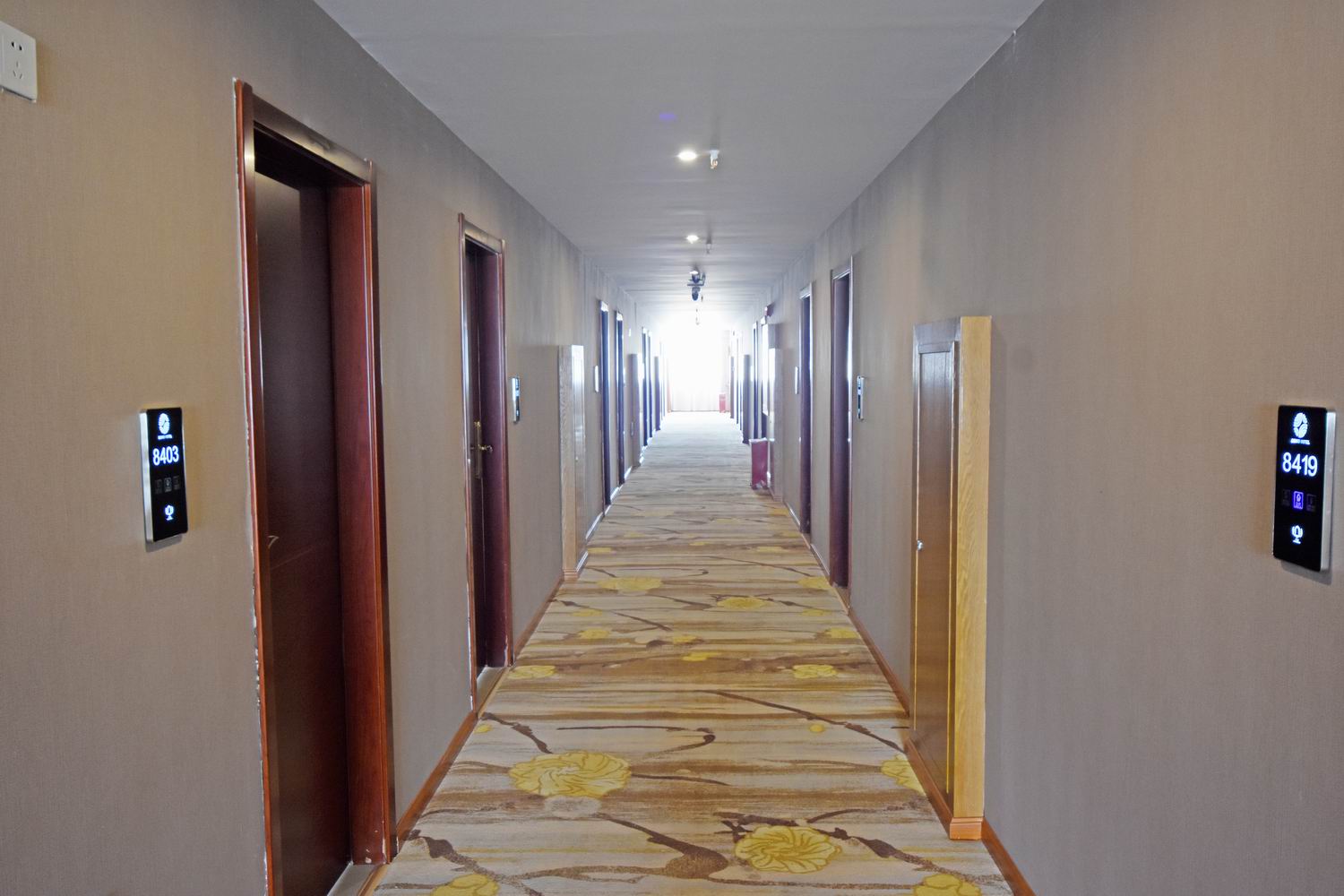 Manlin Hotel 3*