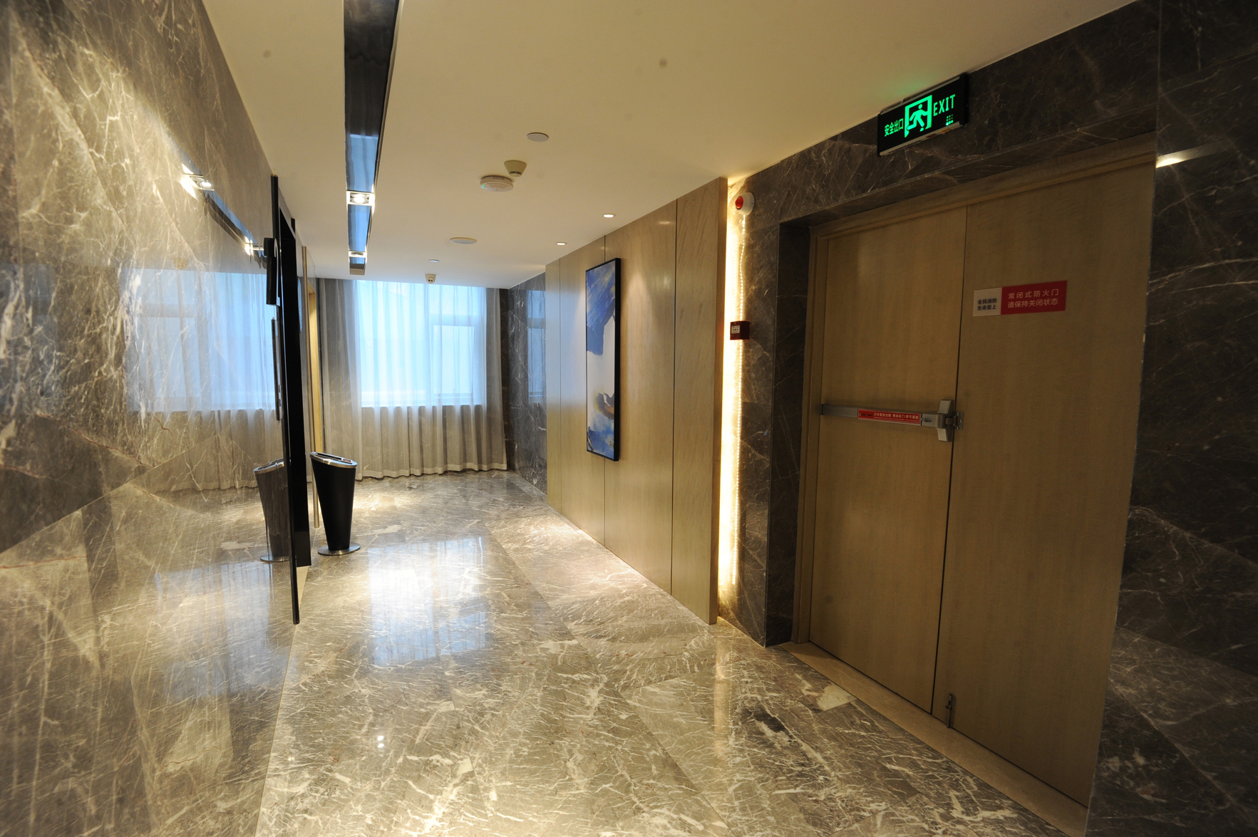 Echarm Hotel (Qingxiu Mountain Store) 3*