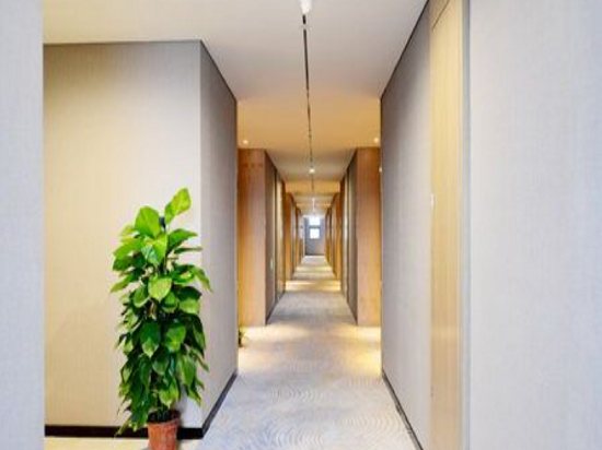 Echarm Hotel (Beijing Yizhuang) 3*
