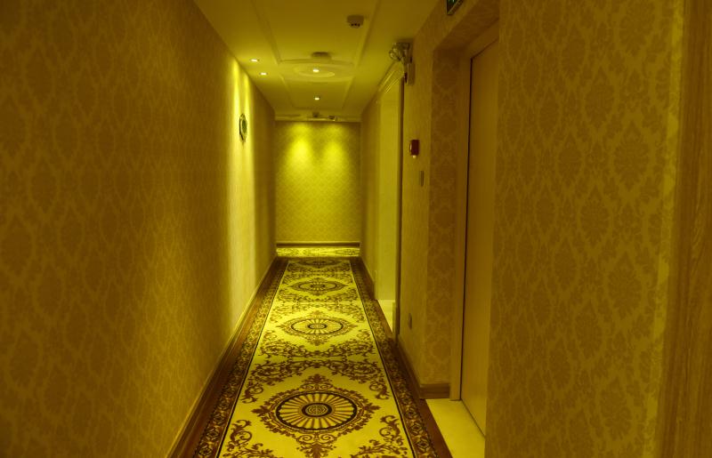 Vienna International Hotel (Beihai Yintan Wanda) 3*