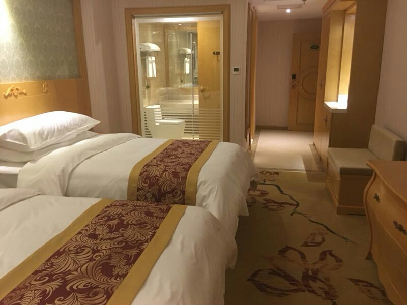 Vienna International Hotel (Beihai Yintan Wanda) 3*