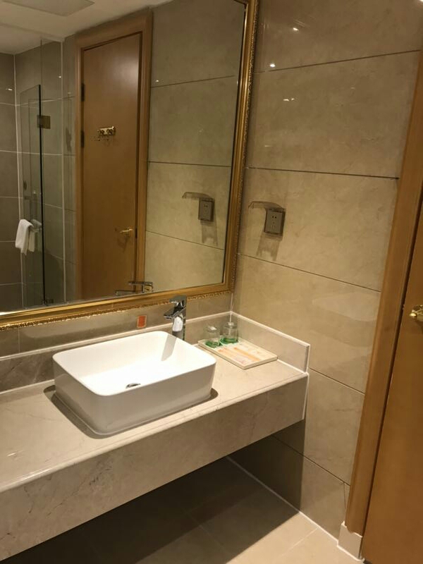 Vienna International Hotel (Beihai Yintan Wanda) 3*
