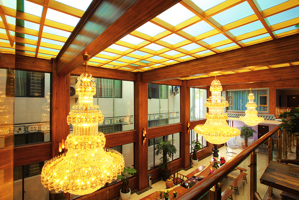 Dian Cang Man Tuo Manor Hotel 2*