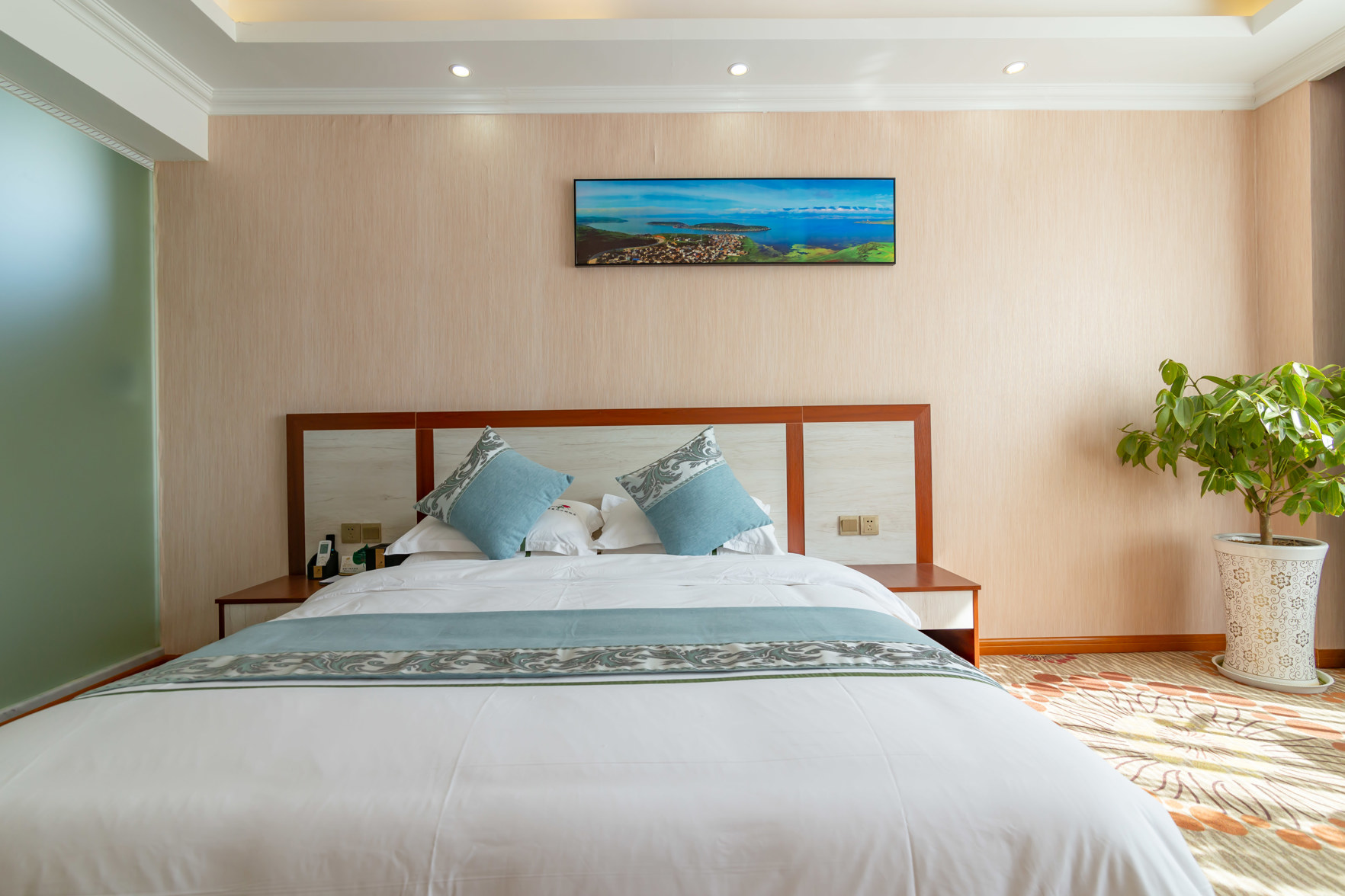 Dian Cang Man Tuo Manor Hotel 2*