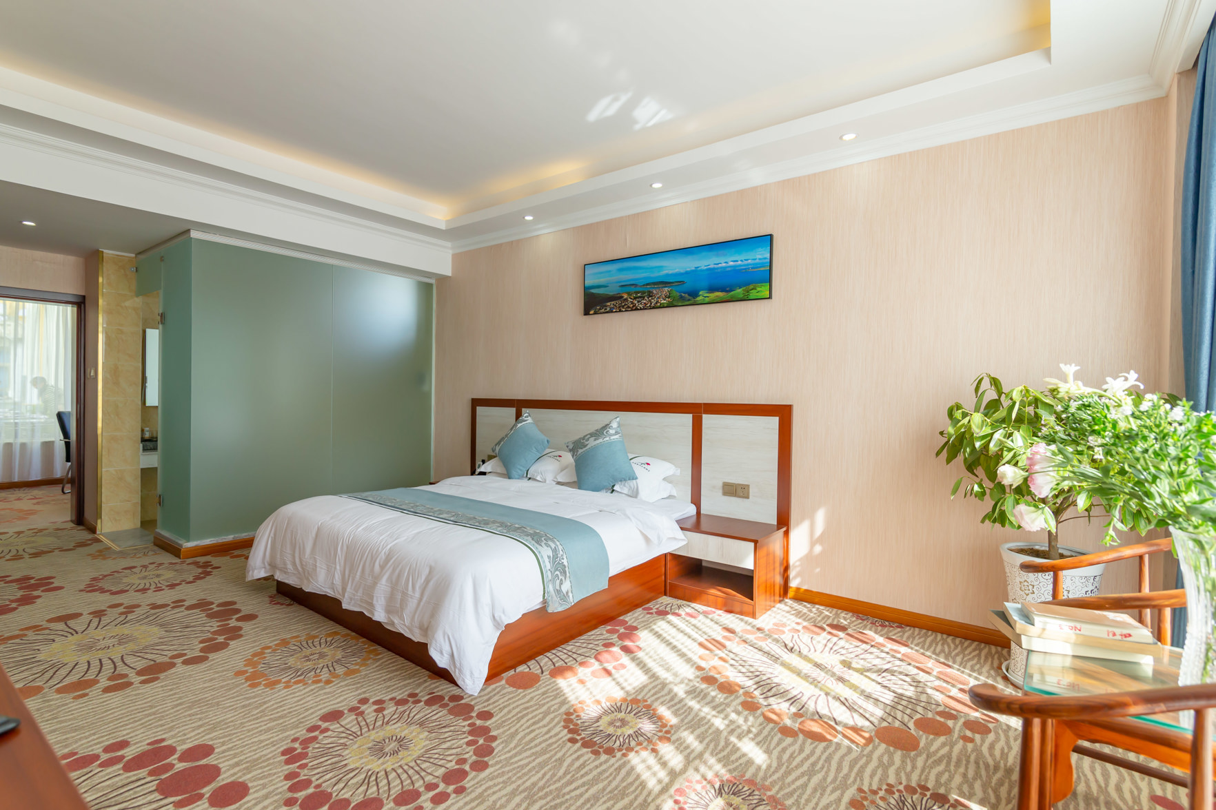 Dian Cang Man Tuo Manor Hotel 2*
