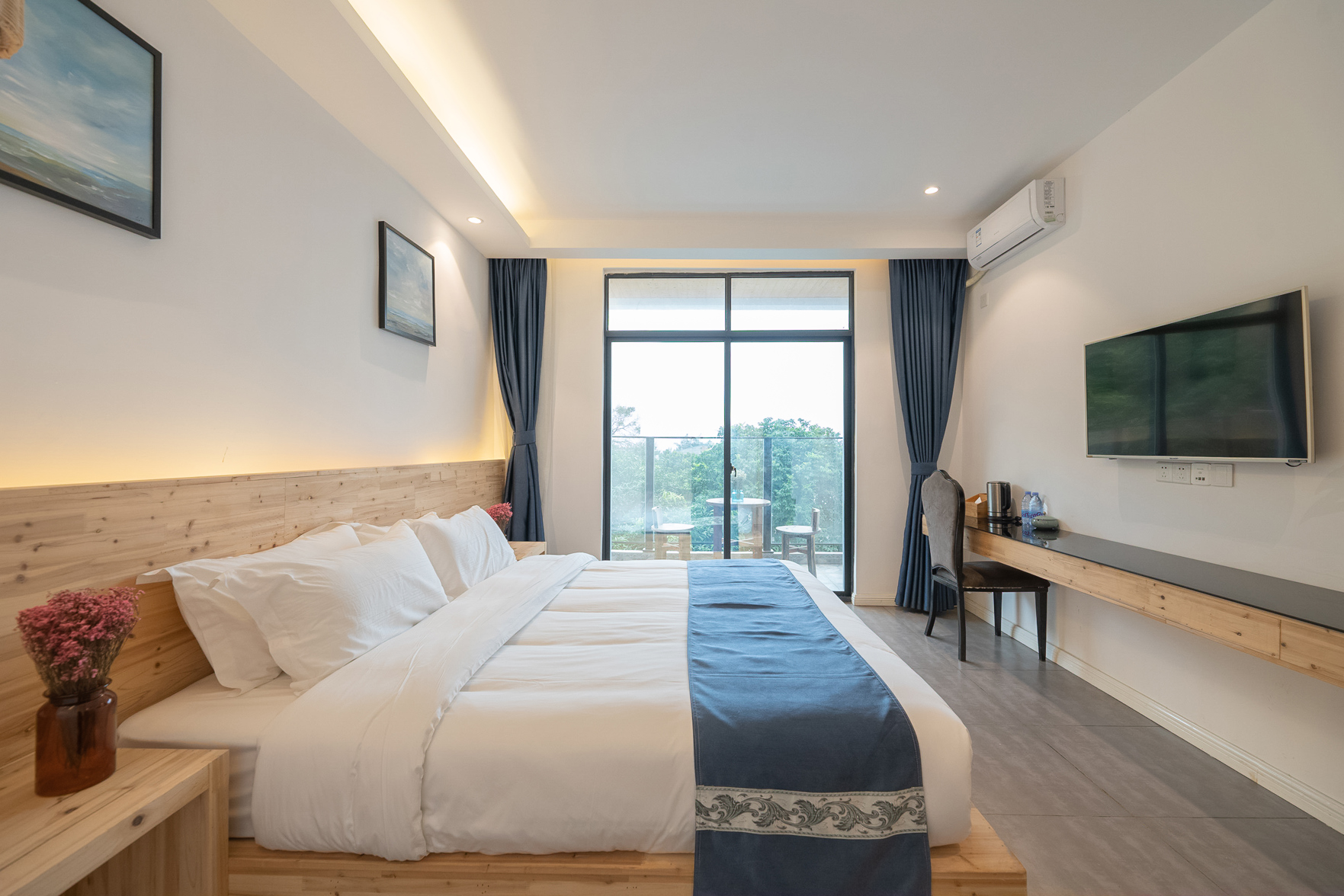 Floral Hotel · Beihai Weizhouli Hotel 2*