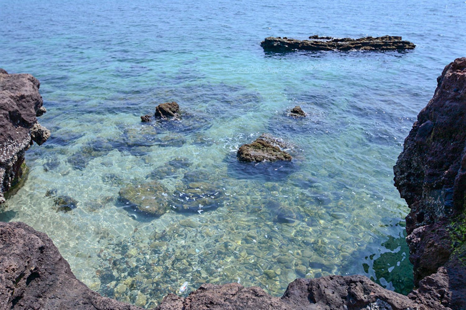 Floral Hotel · Beihai Weizhouli Hotel 2*