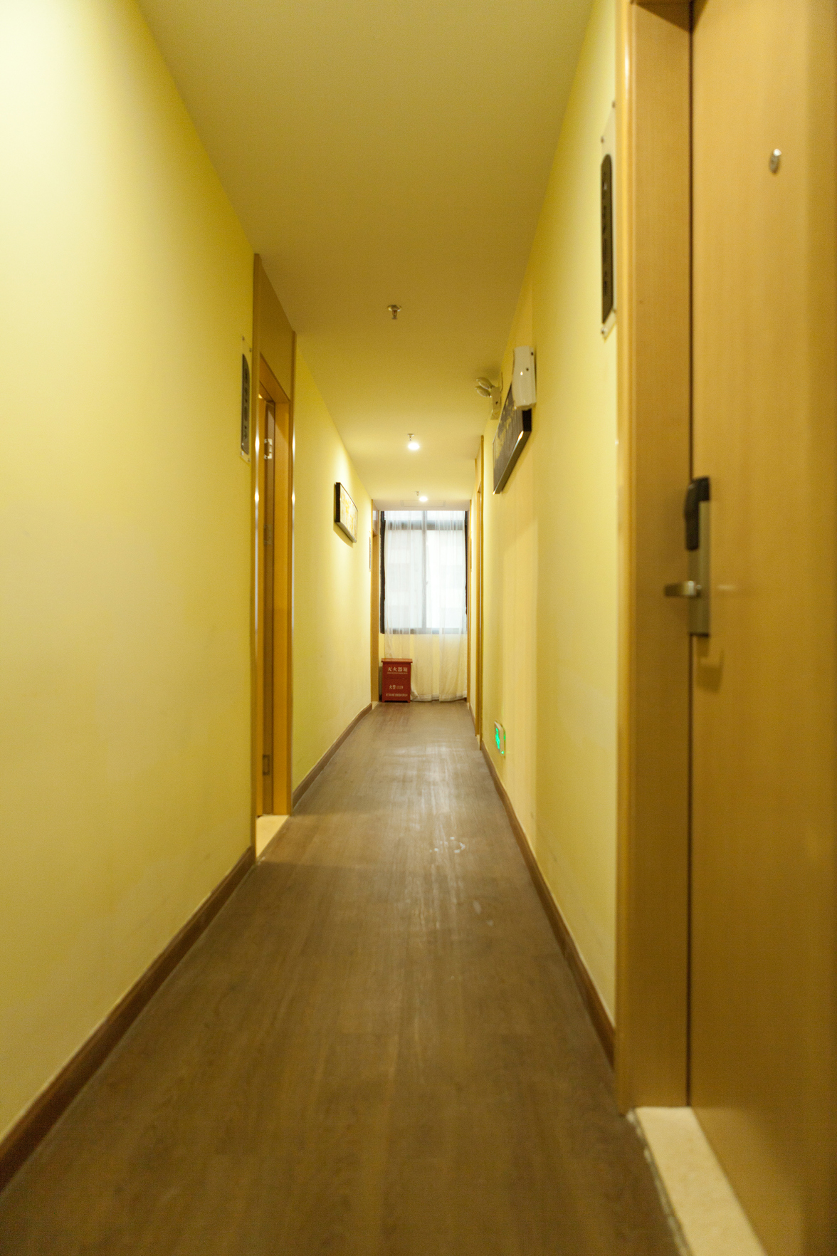 Yeste Hotel (Nanning Wuwei Airport) 2*