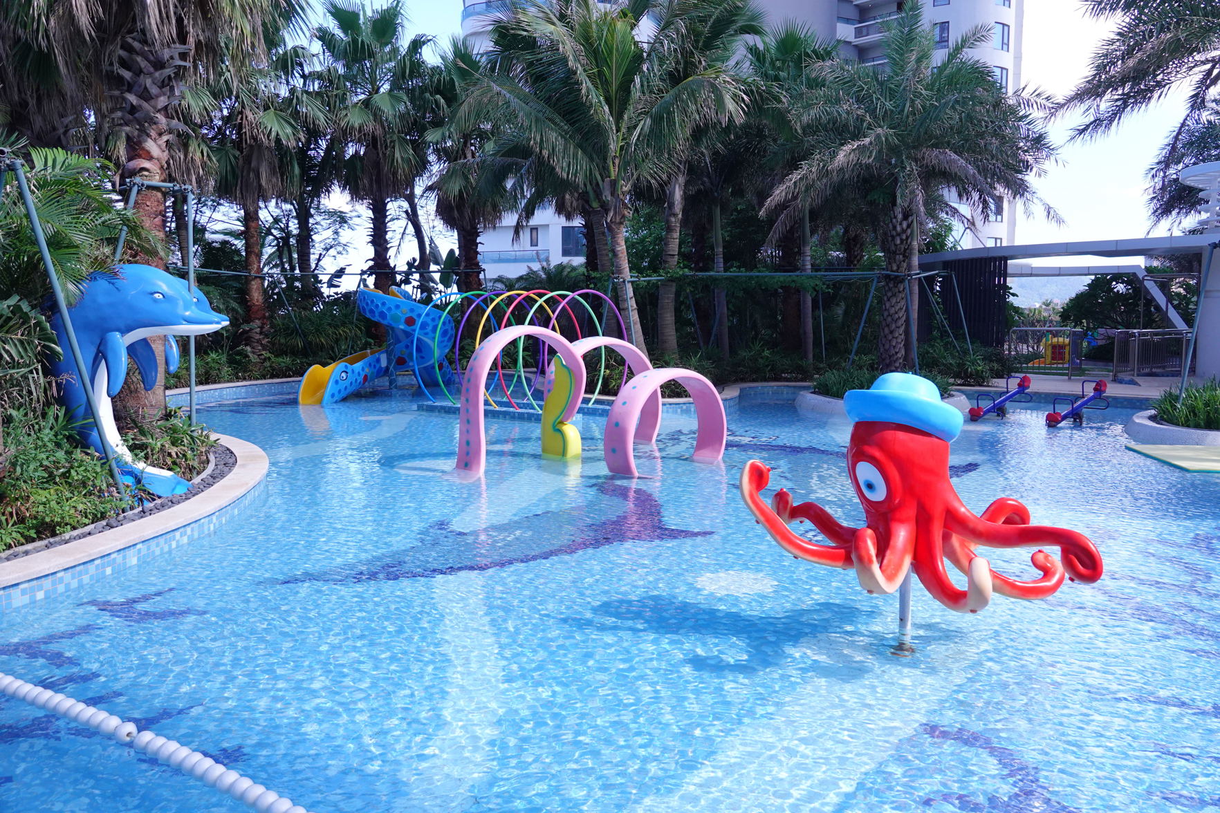 AIHM International Hotel 5*