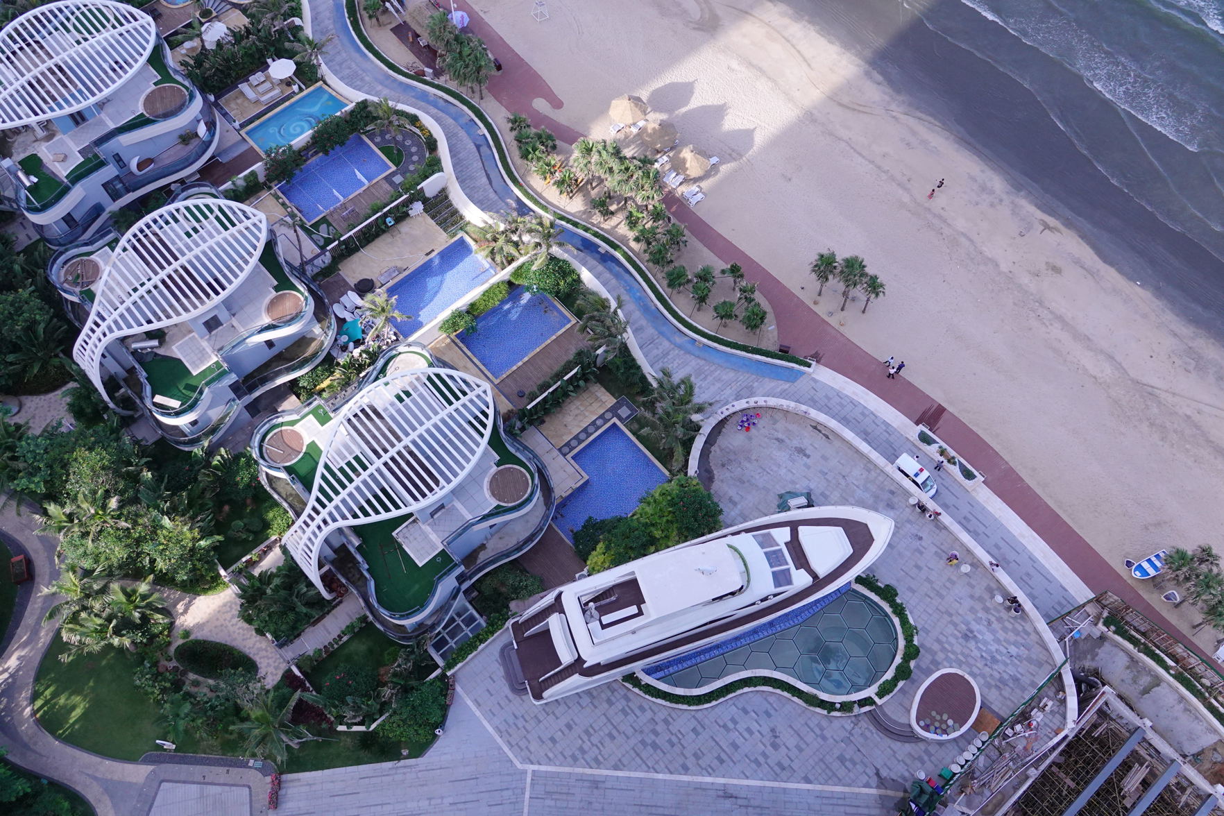 AIHM International Hotel 5*
