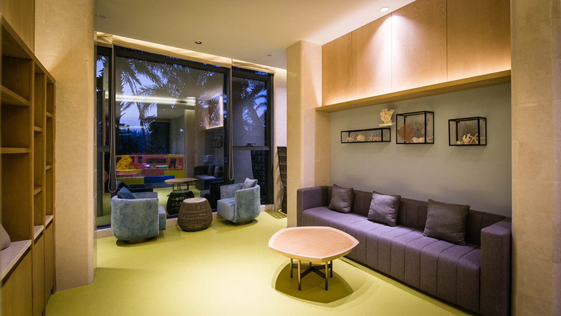 AIHM International Hotel 5*