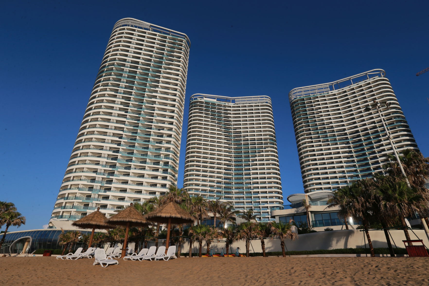 AIHM International Hotel 5*
