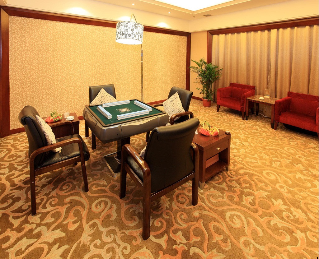 AIHM International Hotel 5*