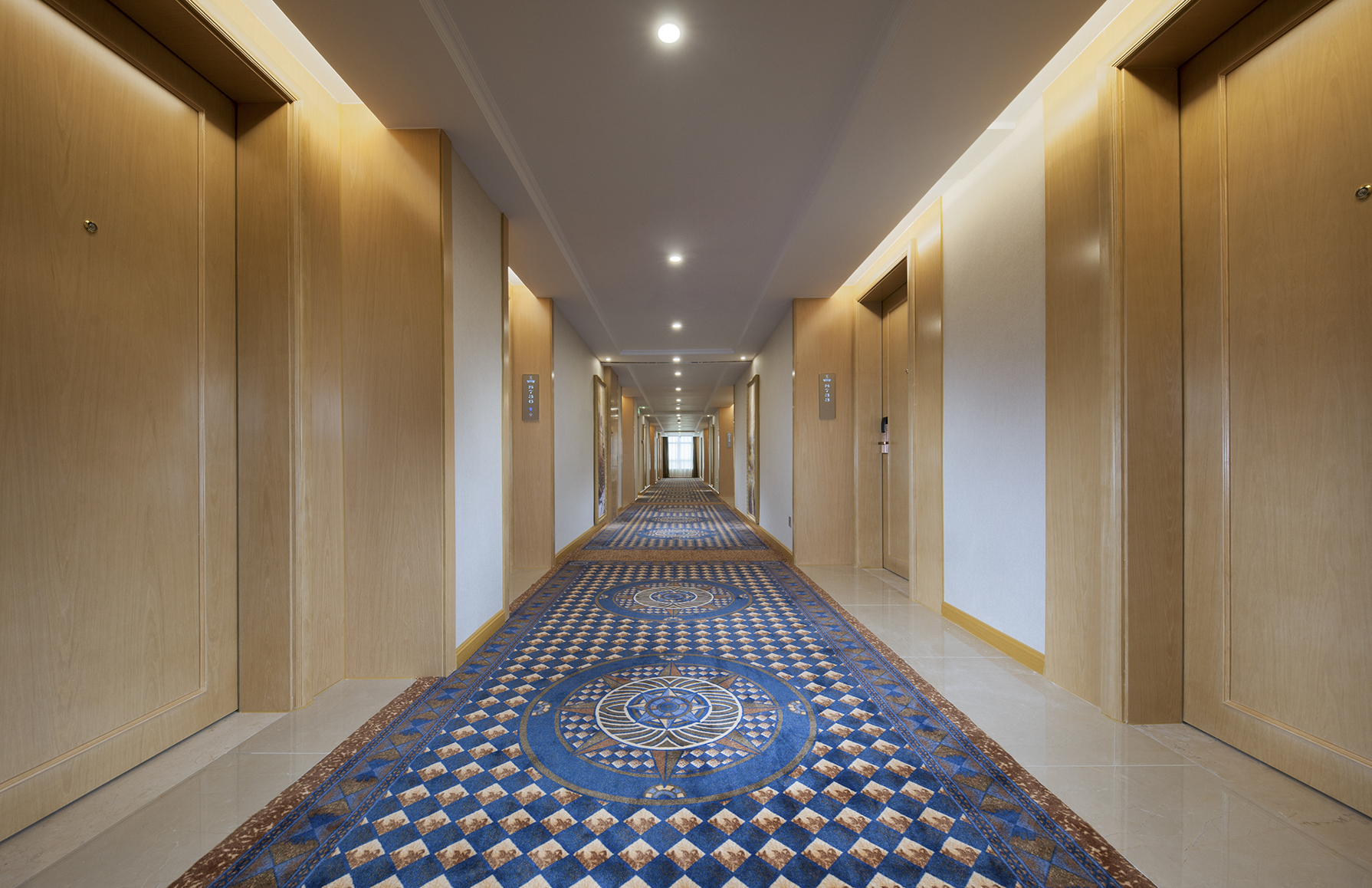 Vienna International Hotel ( Shunde Jun'anBiguiyuan Golf Club) 3*
