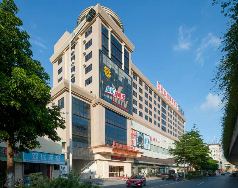 Vienna International Hotel ( Shunde Jun'anBiguiyuan Golf Club) 3*