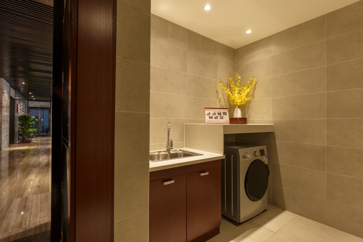 Rongxing Ruimei Boutique Hotel (Shenyang Seventh Street Metro Station) 3*
