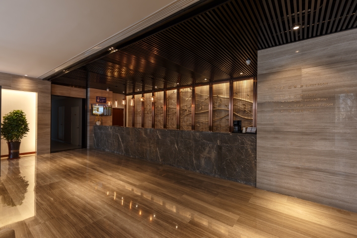 Rongxing Ruimei Boutique Hotel (Shenyang Seventh Street Metro Station) 3*