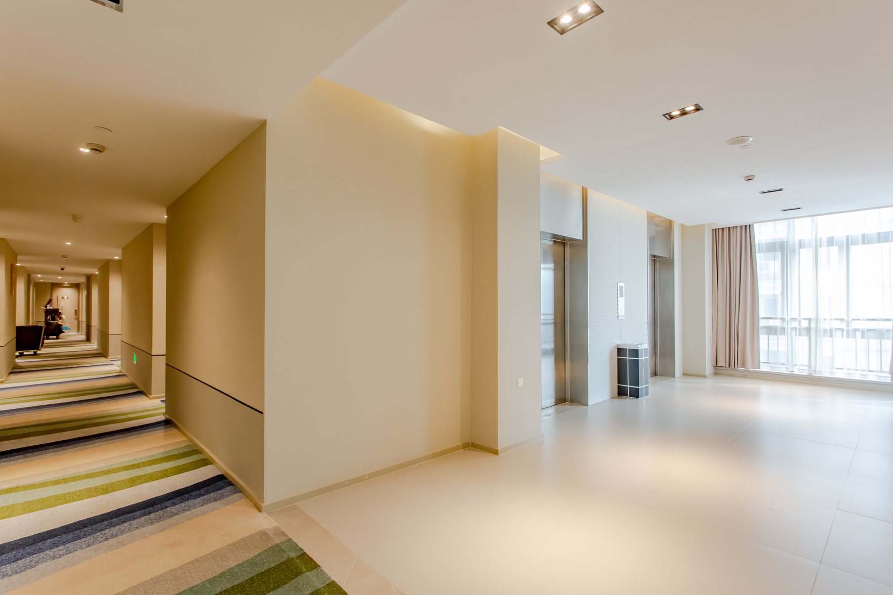 Homeinn Selected Hotel (Ningbo East New City International Convention Center) 3*