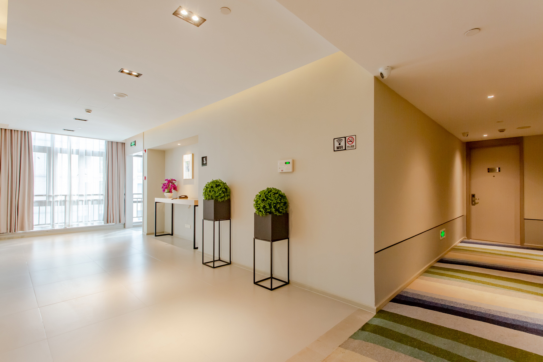 Homeinn Selected Hotel (Ningbo East New City International Convention Center) 3*