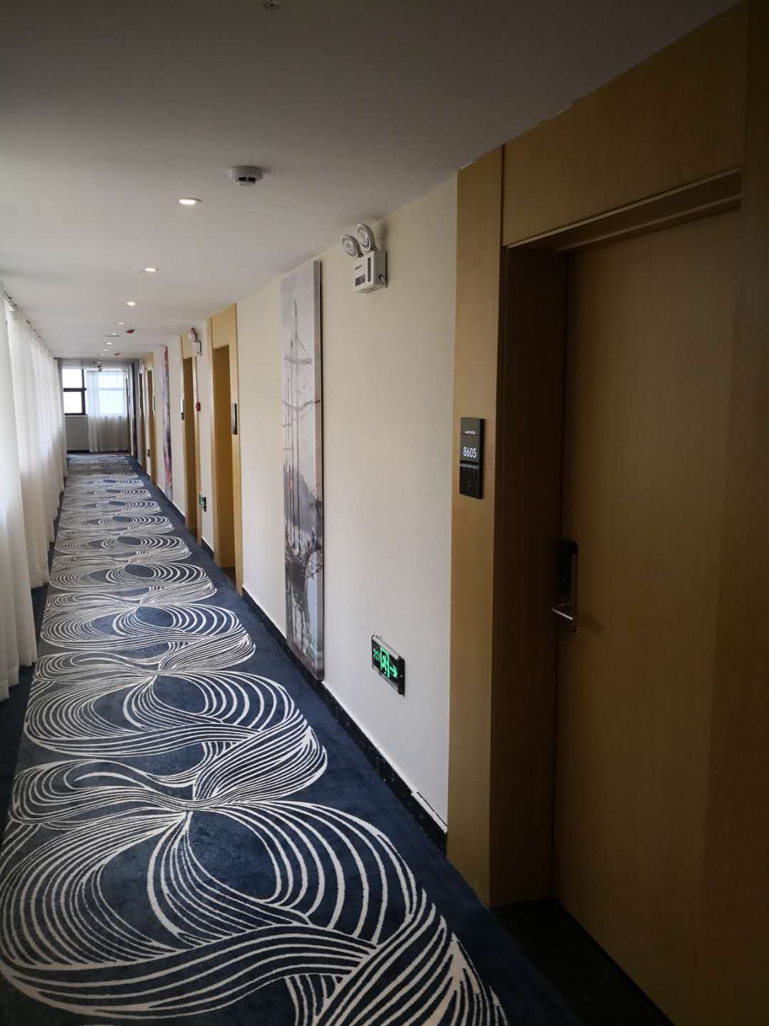 LANOU Hotel (Guiyang Quanhu Park Subway Station) 3*