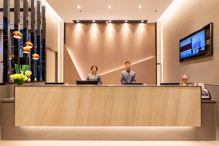 Homeinn Selected Hotel (Shenyang Hunnan 21st Century Building Subway Station) 3*