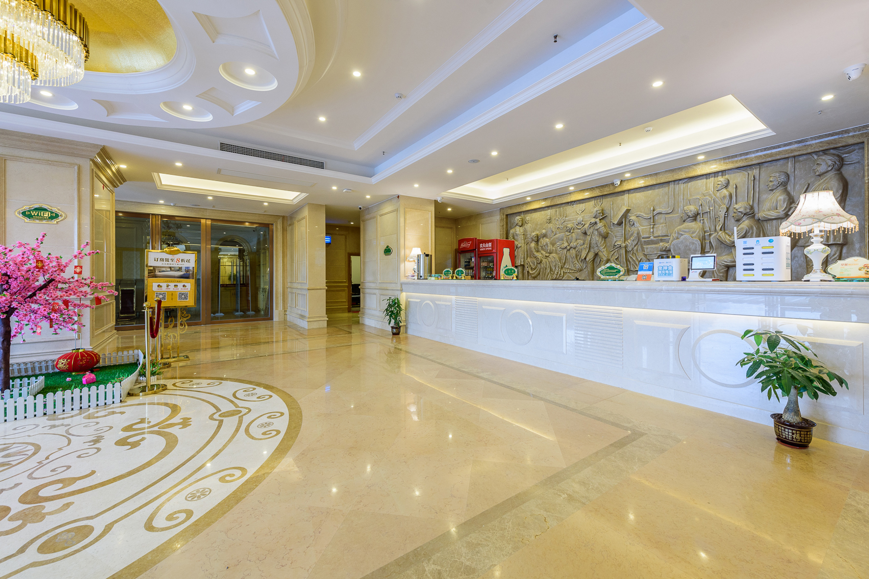 Vienna International Hotel (Beihai Hepu Hesi Shougang Branch) 3*