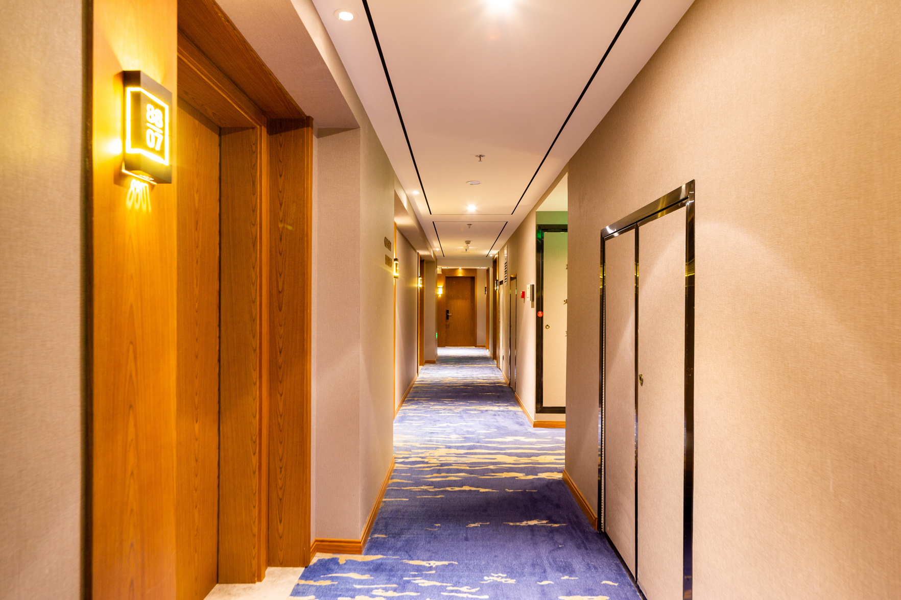 Yitel Collection (Shenyang Hunnan Olympic Sports Caixia Street Subway Station Branch ) 3*