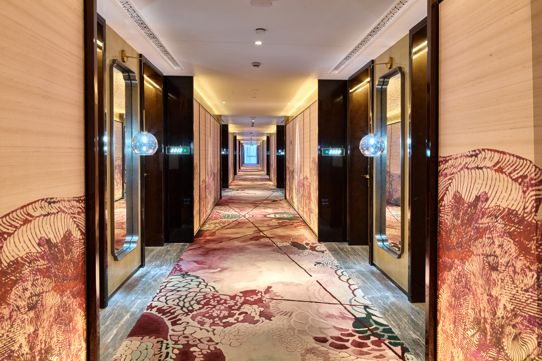 Tianjiuwang Hotel 4*