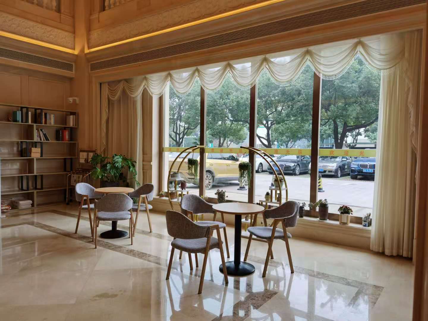 Vienna International Hotel (Lishui Haile City Tianshengqiao Scenic Area, Nanjing) 3*