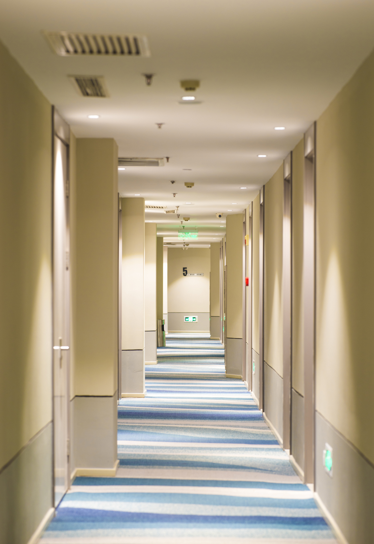 Home Inn Business Hotel(Tianjin Wuqing Florence CITIC Plaza) 3*